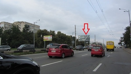 Щит 6x3,  Кільцева дорога, поворот на Верховинна вул., (СТО Кінг авто), на роздільнику, в напрямку Перемоги просп.