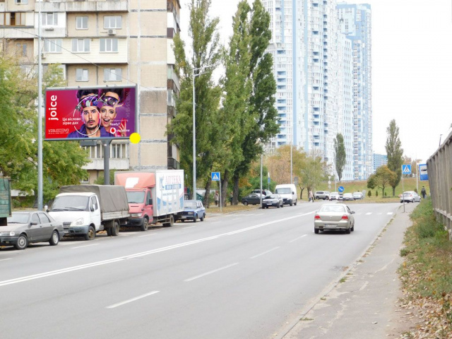 Щит 6x3,  Березняківська вул.  6