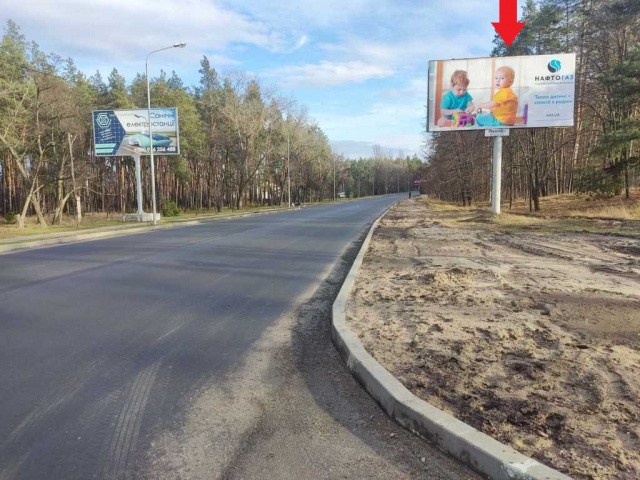 Щит 6x3,  дорога Черкаси-Канів (навпроти вул. Карбишева, праворуч), в напрямку в місто