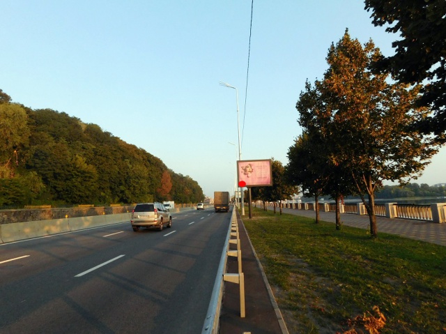 Цифровая панель 3.14x2.3,  Набережне шосе, навпроти буд №14, В напрямку пішохідного моста