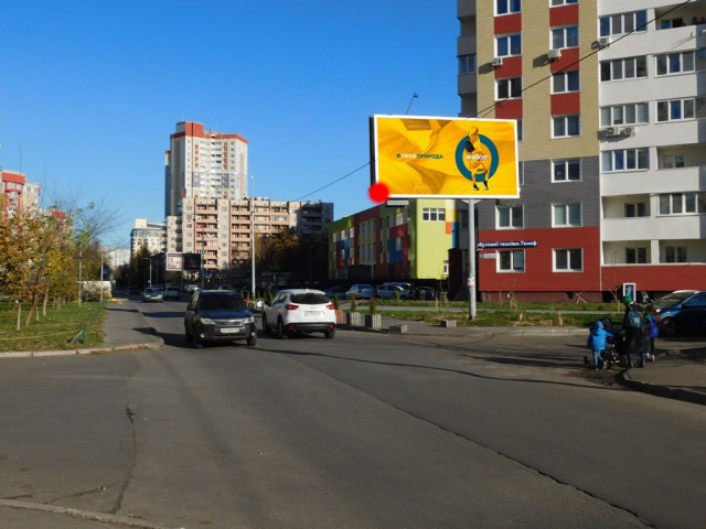 Призма 6x3,  Ломоносова вул. 56