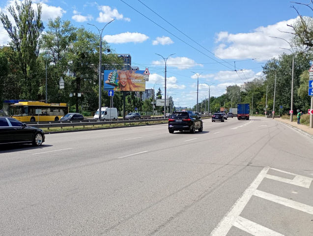 Цифрова панель 6x3,  Заболотного вул., 156/1, на розподілювачі (Феофанія, АЗС "КЛО"), в напрямку Одеська площа